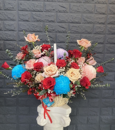 Giỏ Hoa Hồng Chúc Mừng HCM-0001