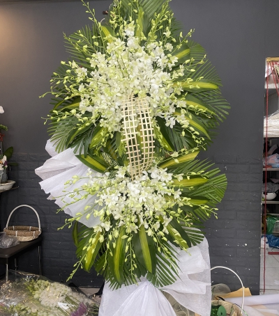 Hoa Tươi Chia Buồn - Kệ Hoa Đẹp HCB-0004