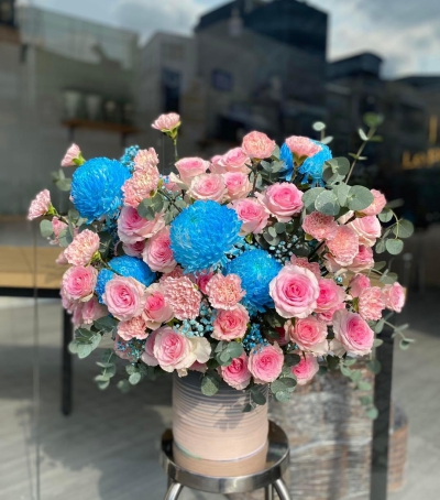 Giỏ Hoa Tươi Chúc Mừng - Hoa Xinh HCM-0022