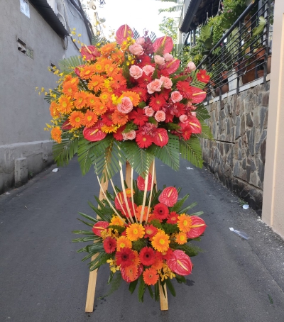 Kệ Hoa Tươi Chúc Mừng - Hoa Tươi Đẹp KHT-0302