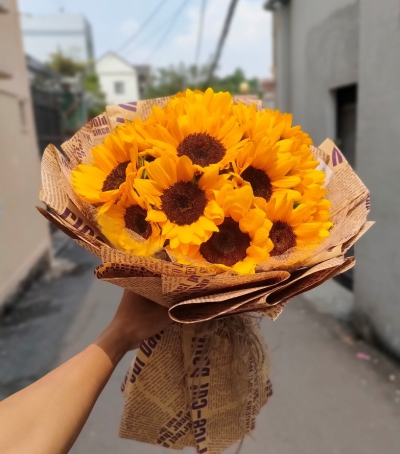 Bó Hoa Hướng Dương Chúc Mừng Tốt Nghiệp HHH-0112