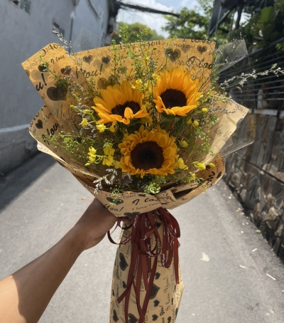 Bó Hoa Hướng Dương Chúc Mừng Tốt Nghiệp HHH-0002