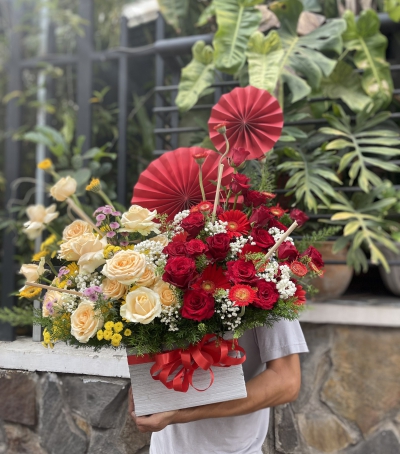 Giỏ Hoa Tươi Chúc Mừng - 010