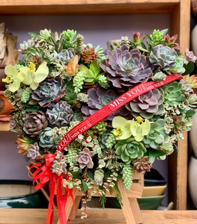 Giỏ Sen Đá Tươi Chúc Mừng 72