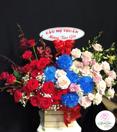 Giỏ Hoa Tươi - Hoa Chúc Mừng HHH-0051
