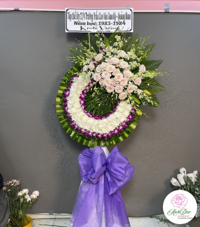 Kệ Hoa Tươi Chia Buồn - 01