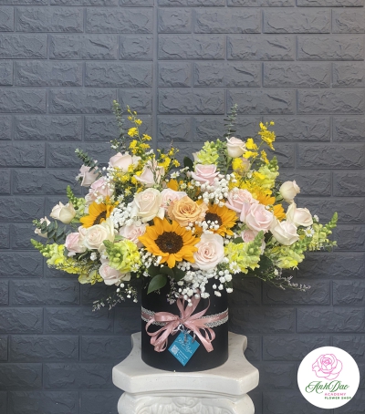 Giỏ Hoa Chúc Mừng HCM-0006