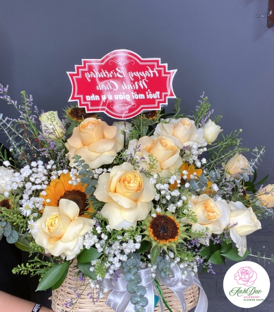Giỏ Hoa Hồng Chúc Mừng HCM-0004