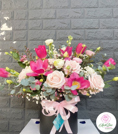 Giỏ Hoa Hồng Chúc Mừng HCM-0008