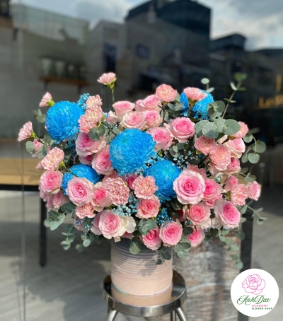 Giỏ Hoa Tươi Chúc Mừng - Hoa Xinh HCM-0022