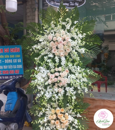 Hoa Tươi Chia Buồn - Kệ Hoa Đẹp HCB-0005