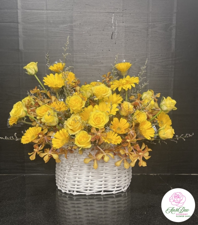 Giỏ Hoa Hồng - Hoa Tươi Chúc Mừng HCM-0013