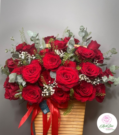 Giỏ Hoa Hồng Chúc Mừng HCM-0010
