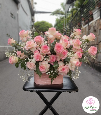 Giỏ Hoa Hồng Chúc Mừng HCM-0012