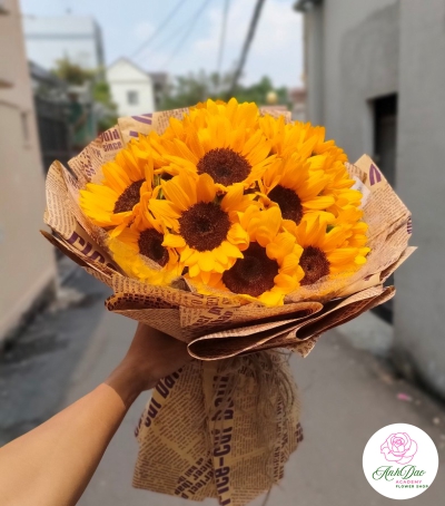 Bó Hoa Hướng Dương Chúc Mừng Tốt Nghiệp HHH-0112