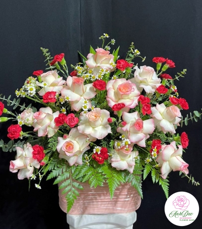 Giỏ Hoa Hồng - Hoa Tươi Chúc Mừng HCM-2210