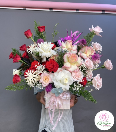 Giỏ Hoa Tươi Chúc Mừng - 04