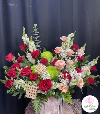 Giỏ Hoa Tươi Chúc Mừng  - 011