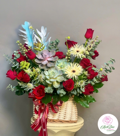 Giỏ Hoa Chúc Mừng – Sang Trọng & Đẳng Cấp NU-11