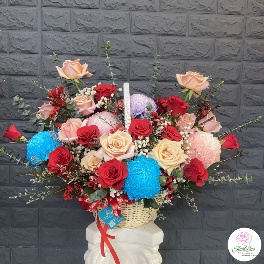 Giỏ Hoa Hồng Chúc Mừng HCM-0001