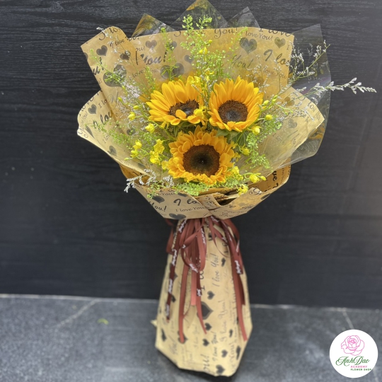 Bó Hoa Hướng Dương Chúc Mừng Tốt Nghiệp HHH-0002