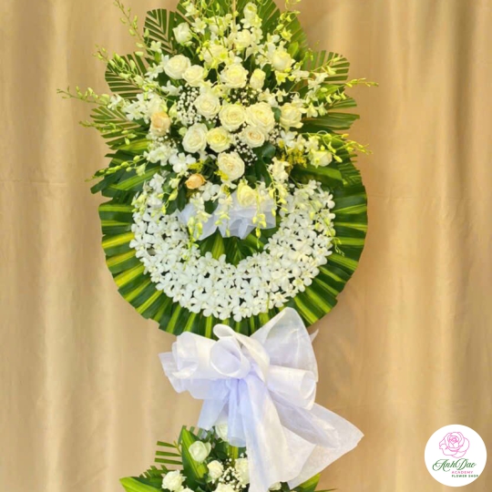 Hoa Tươi Chia Buồn - Kệ Hoa Đẹp HCB-0011