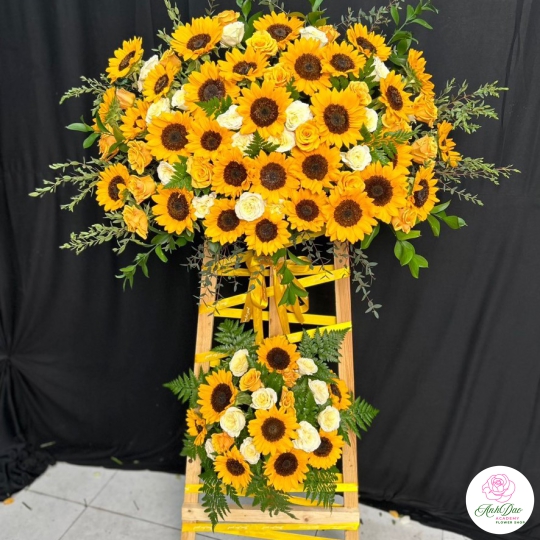 Kệ Hoa Tươi Chúc Mừng HCM-S201