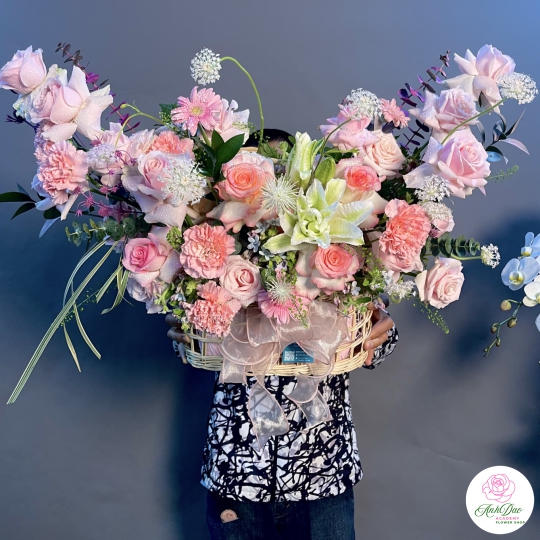 Giỏ Hoa Tươi Chúc Mừng - 07